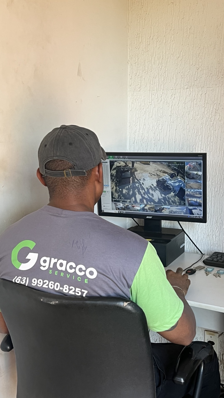 Profissional GRACCO em operação